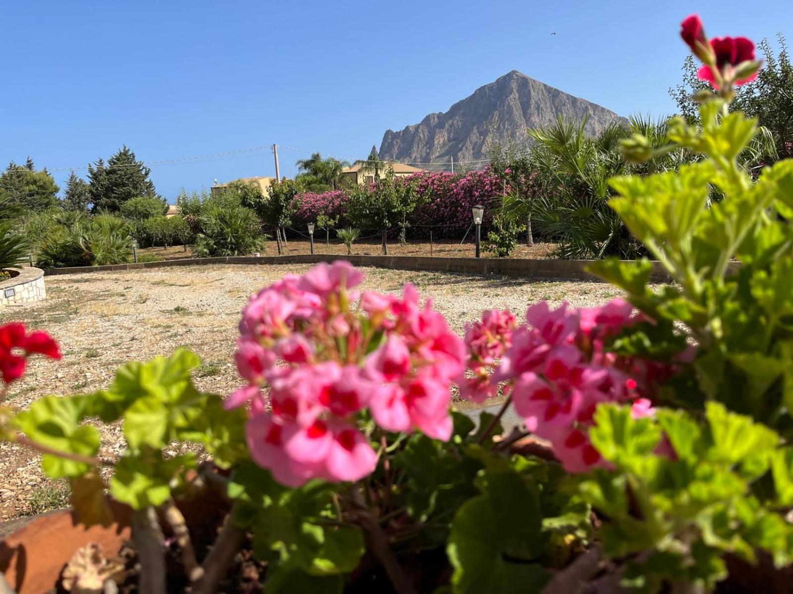 Villa Lea كوستوناتشي المظهر الخارجي الصورة