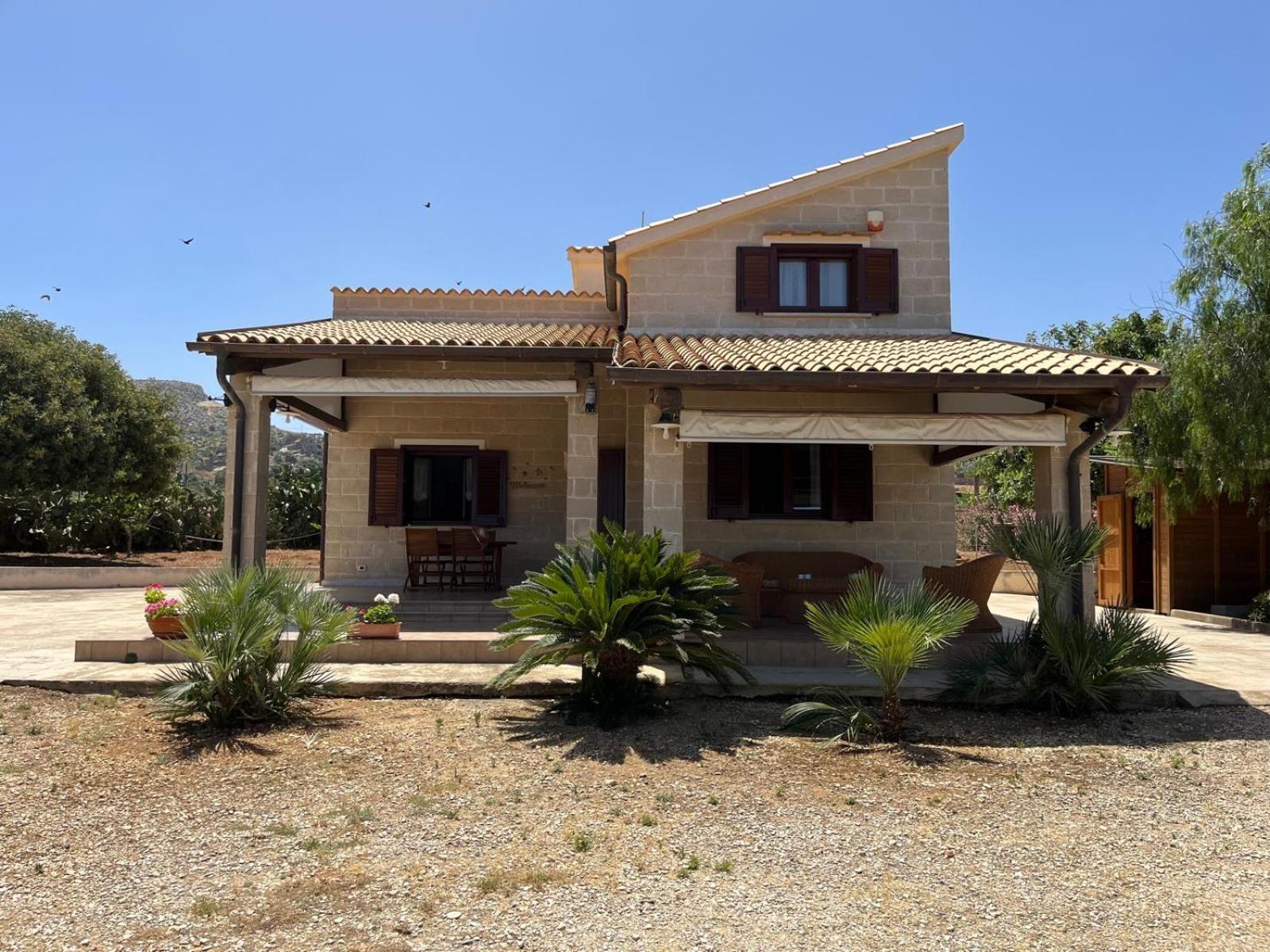 Villa Lea كوستوناتشي المظهر الخارجي الصورة